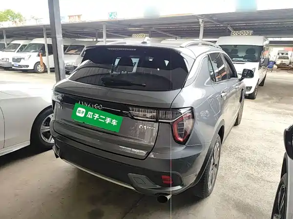 Lynk & Co 01 EM-P 2019