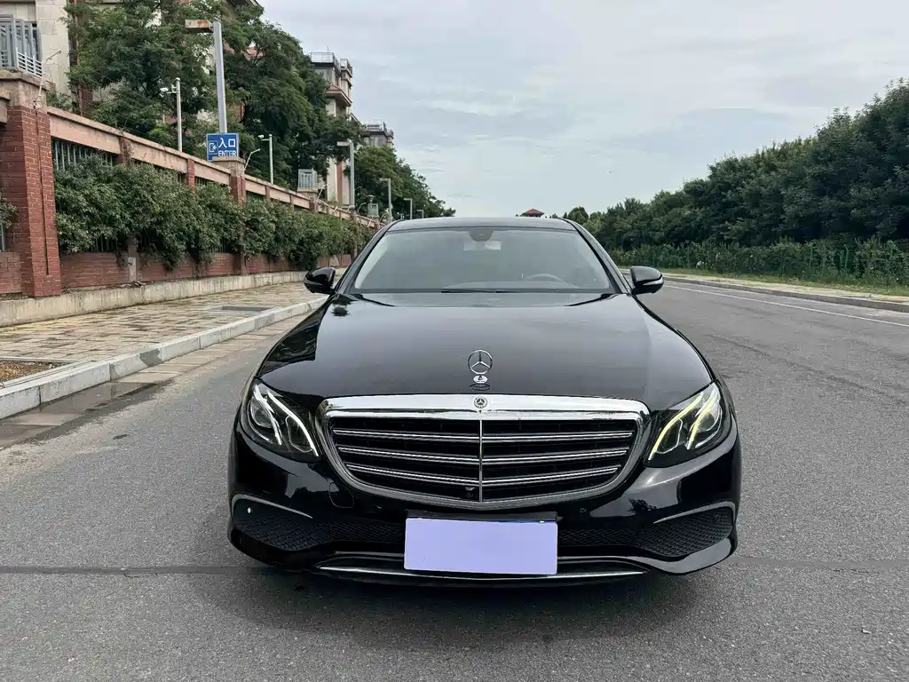 Mercedes-Benz E-Class 2018 — фото 2