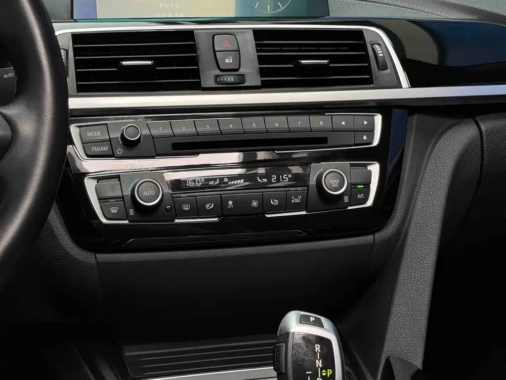 BMW 3 Series GT 2021 — фото 11