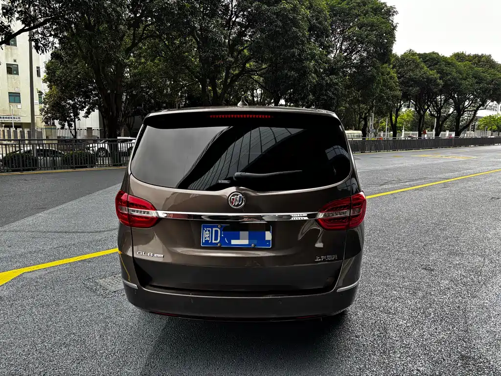 Buick GL8 2016