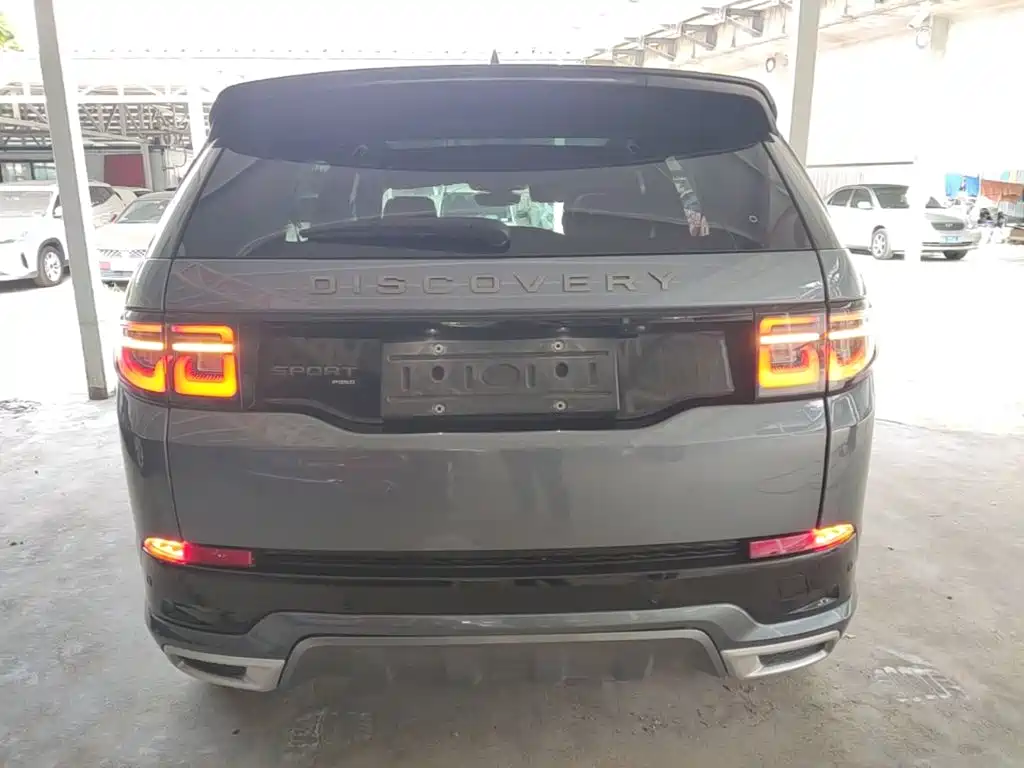 Land Rover Discovery Sport 2022 — фото 6