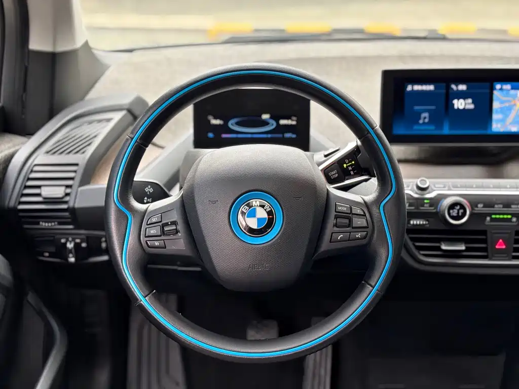 BMW i3 2019 — фото 11