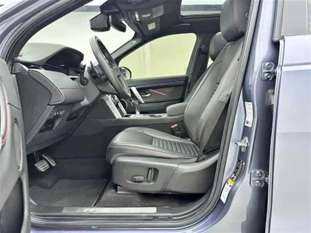 Land Rover Discovery Sport 2021 — фото 16