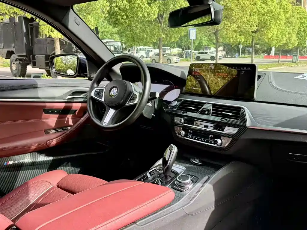 BMW 5 Series 2022