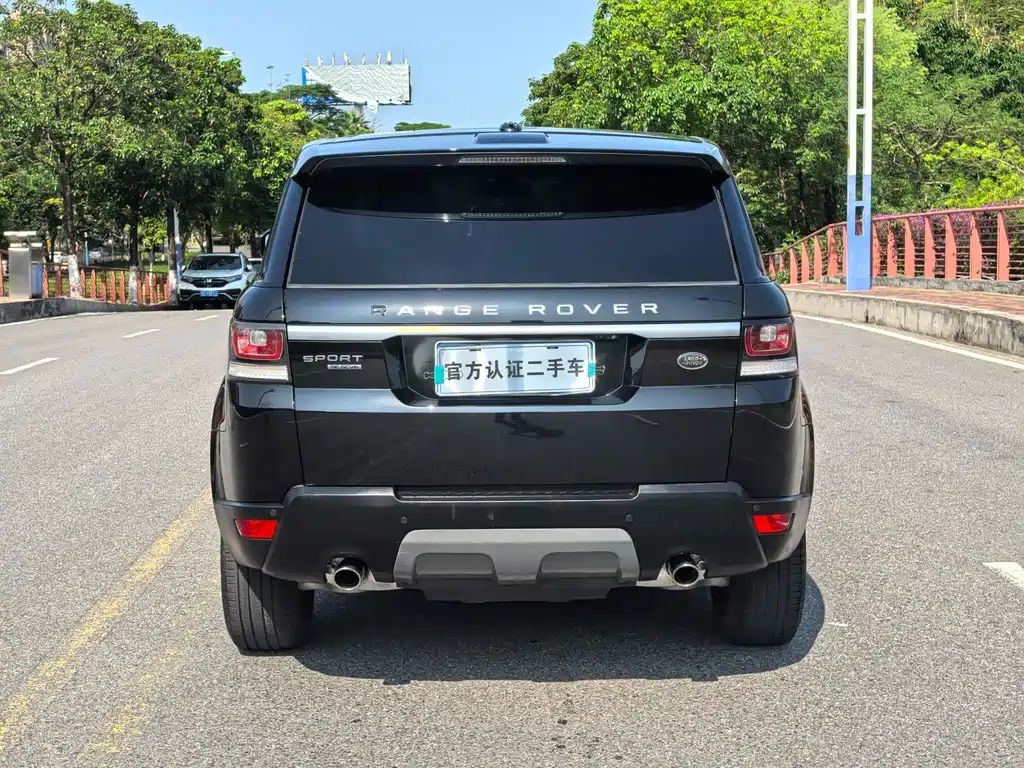 Land Rover Range Rover Sport 2016 — фото 9