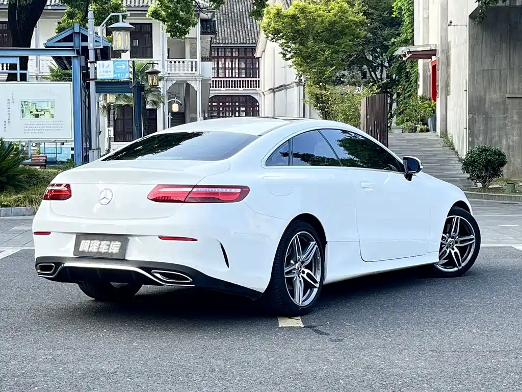 Mercedes-Benz E-Class 2018
