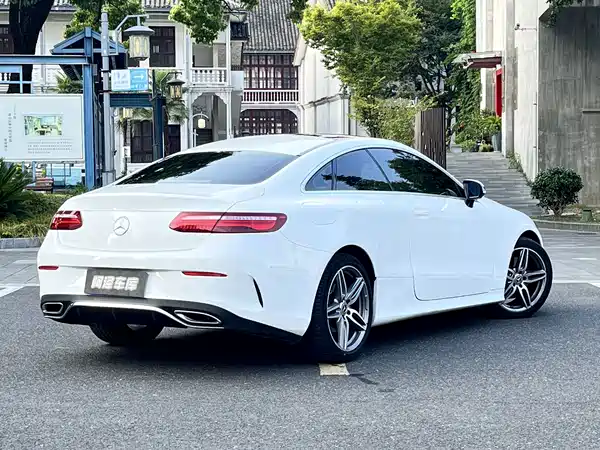 Mercedes-Benz E-Class 2018