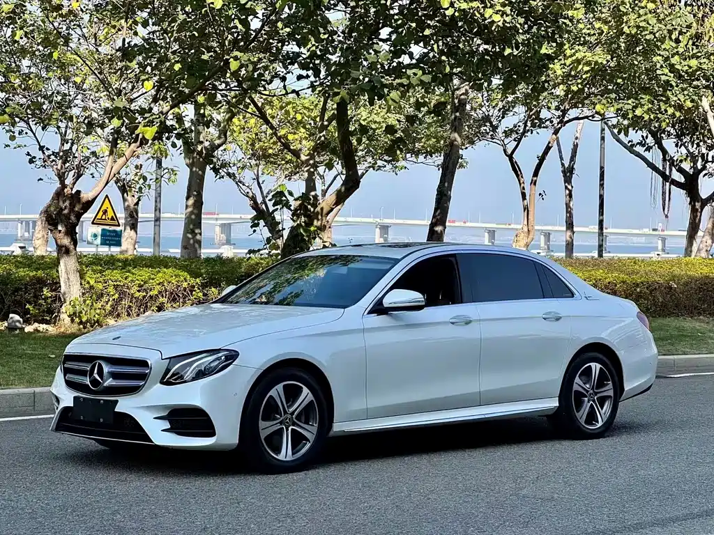 Mercedes-Benz E-Class 2018