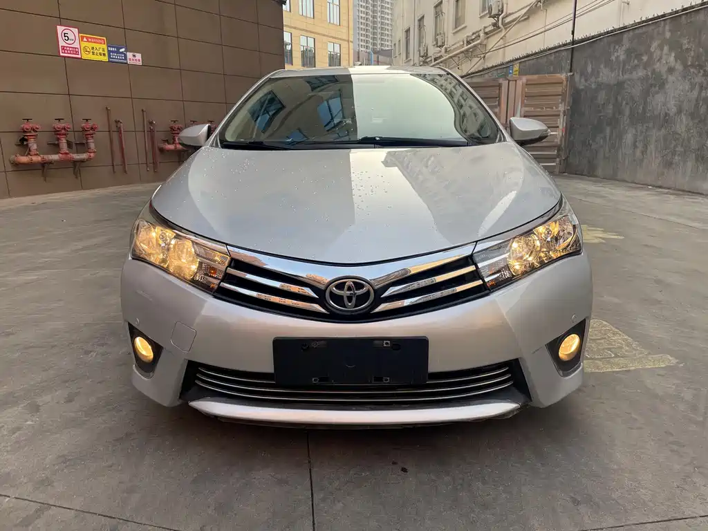 Toyota Corolla 2015