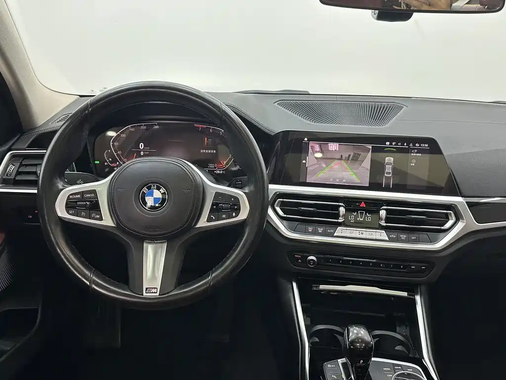 BMW 3 Series 2021 — фото 10