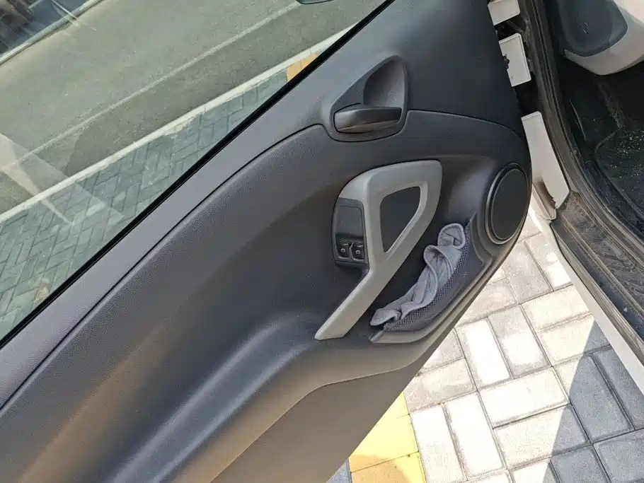 smart fortwo 2015 — фото 6