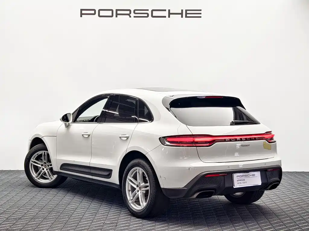 Porsche Macan 2023 — фото 6