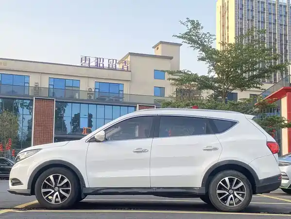 Dongfeng Scenery 580 2016