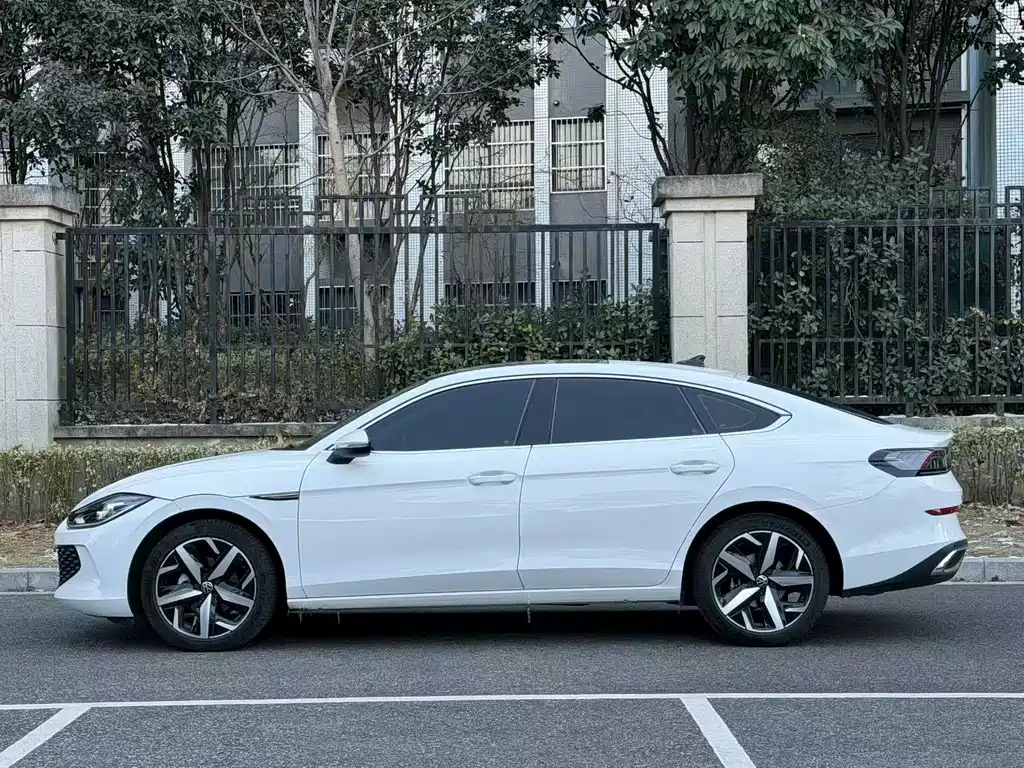 Volkswagen Lamando 2023