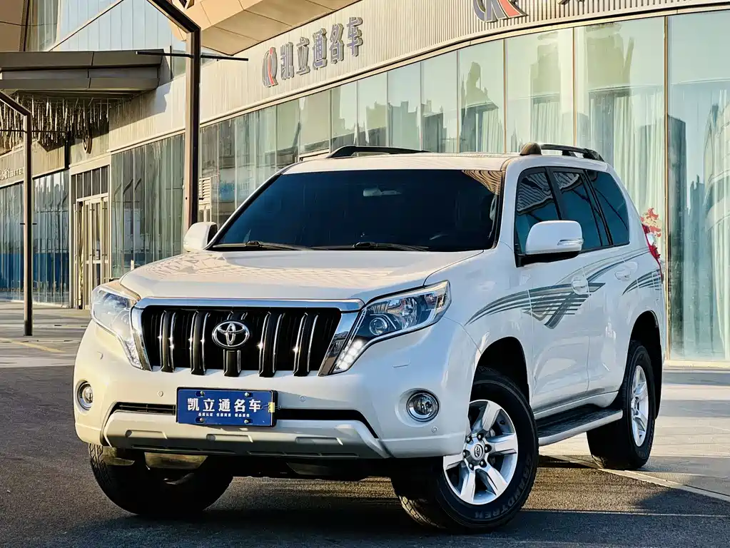 Toyota Prado 2016 — фото 1