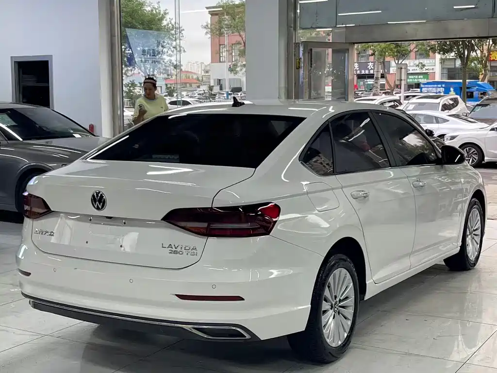 Volkswagen Lavida 2021