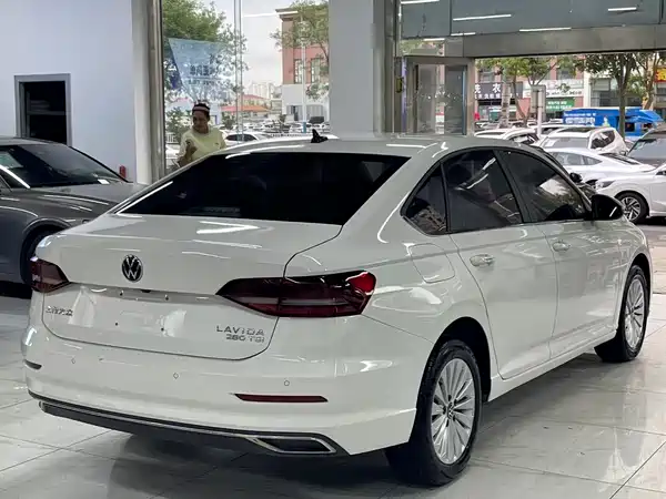 Volkswagen Lavida 2021