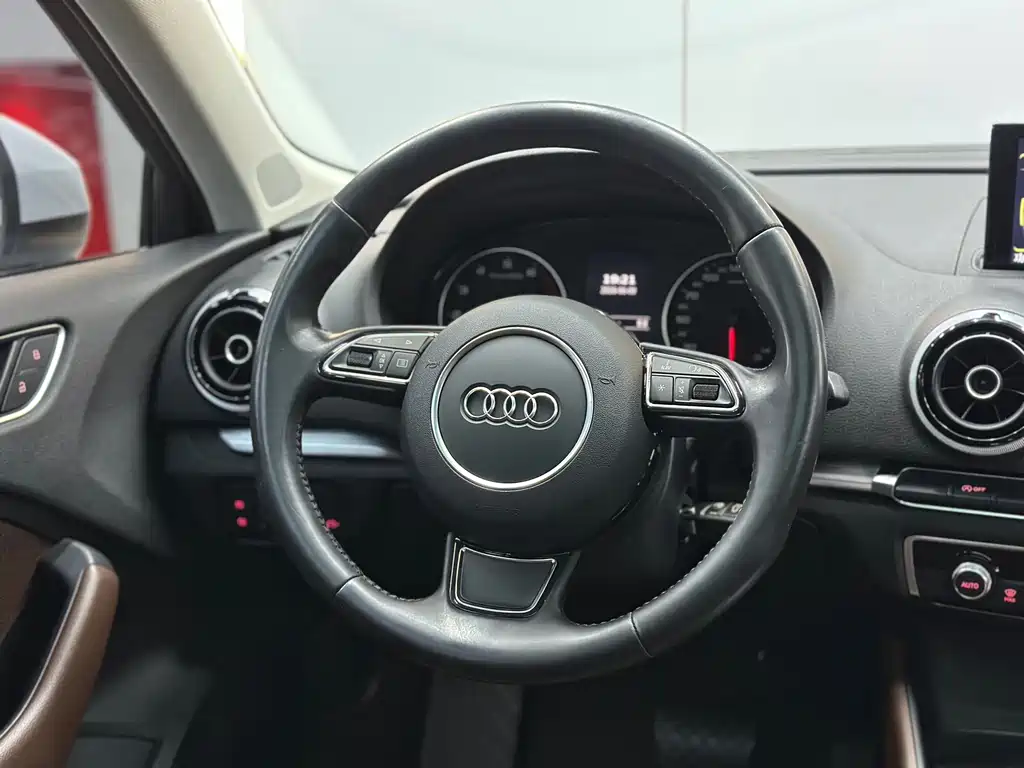 Audi A3 2016 — фото 13