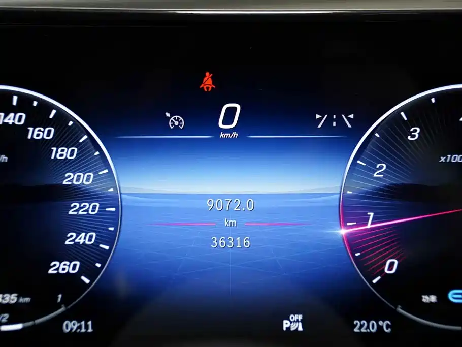 Mercedes-Benz C-Class 2022 — фото 12