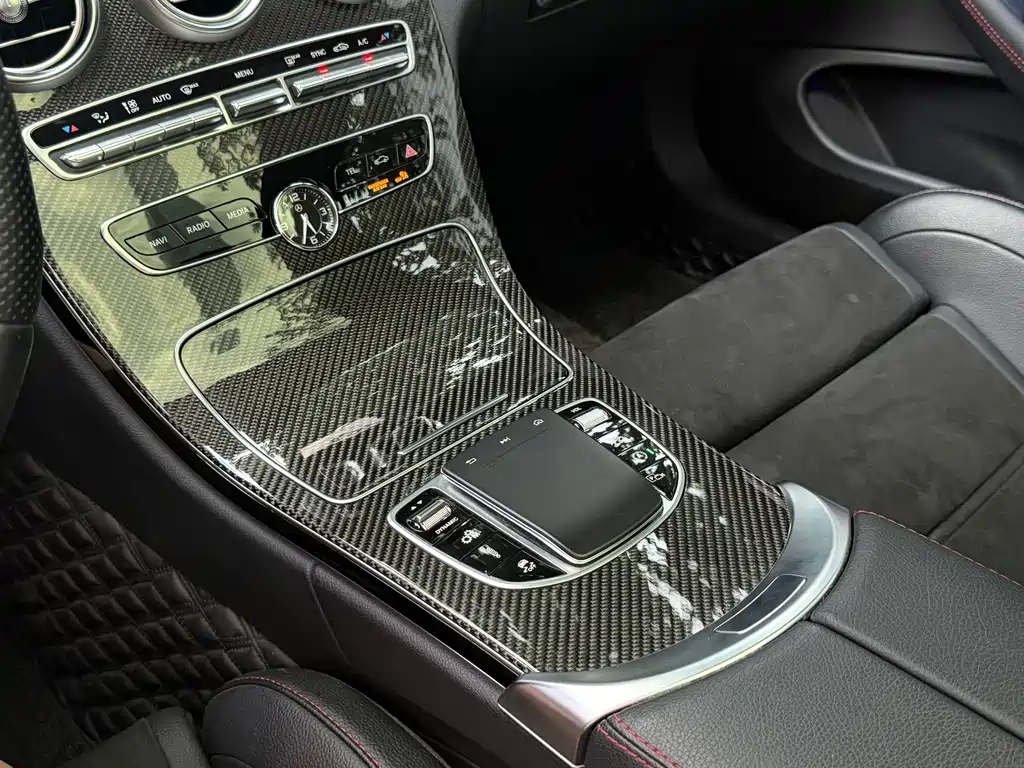 Mercedes-Benz C-Class AMG 2023 — фото 16