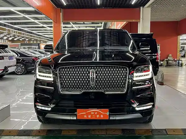 Lincoln Navigator 2019