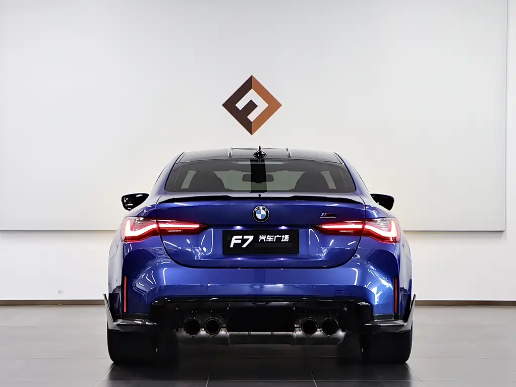 BMW M4 2022 — фото 5