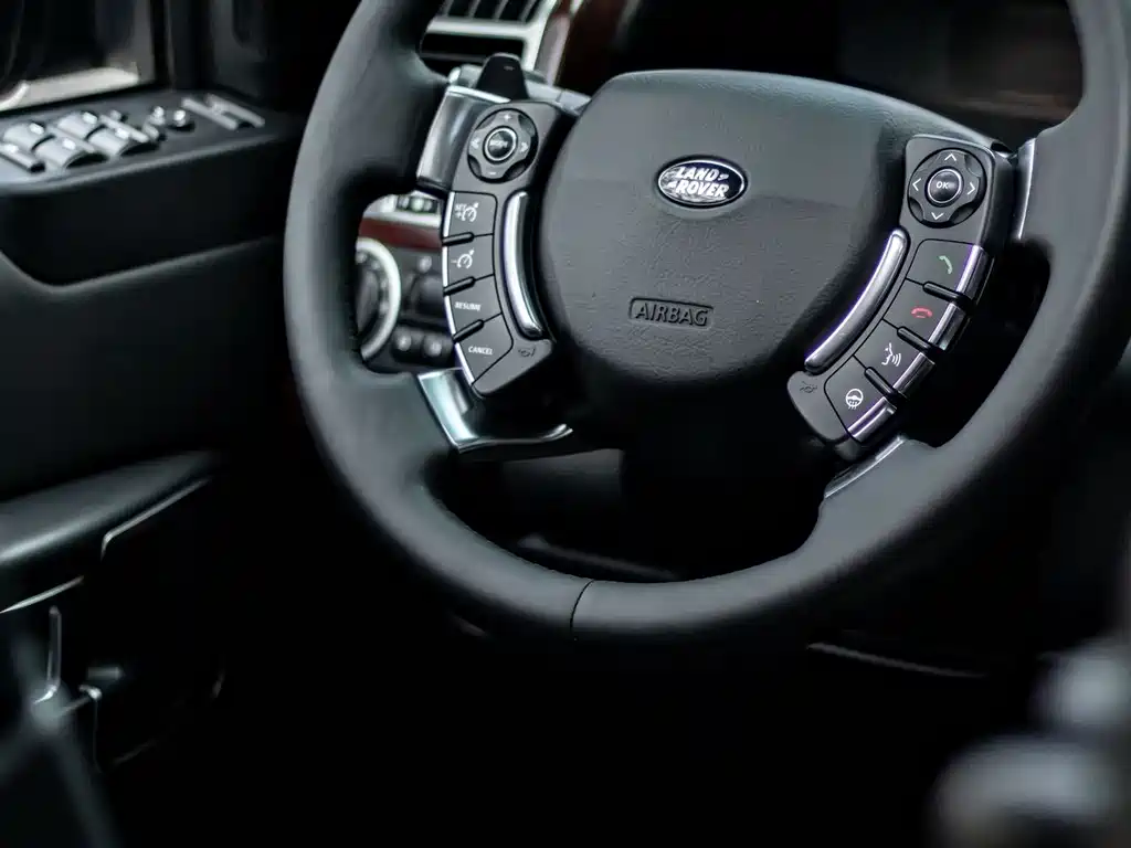 Land Rover Range Rover 2011 — фото 12