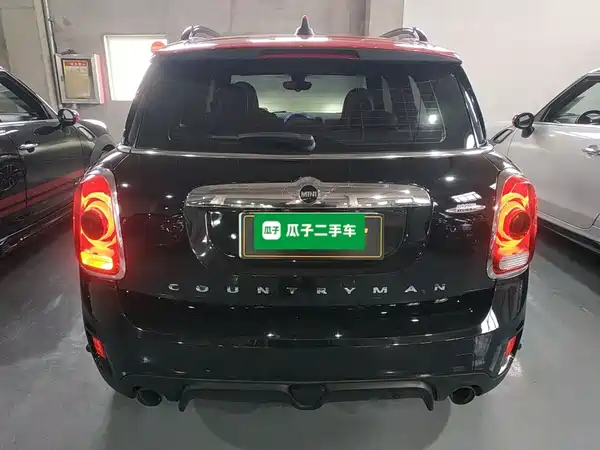 MINI JCW COUNTRYMAN 2018