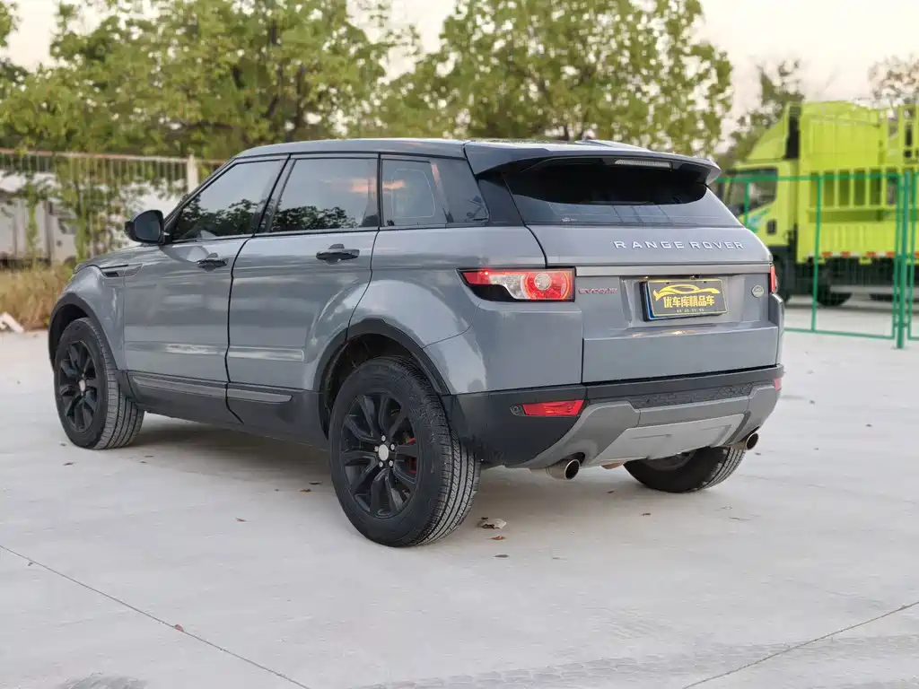 Land Rover Range Rover Evoque 2015 — фото 5