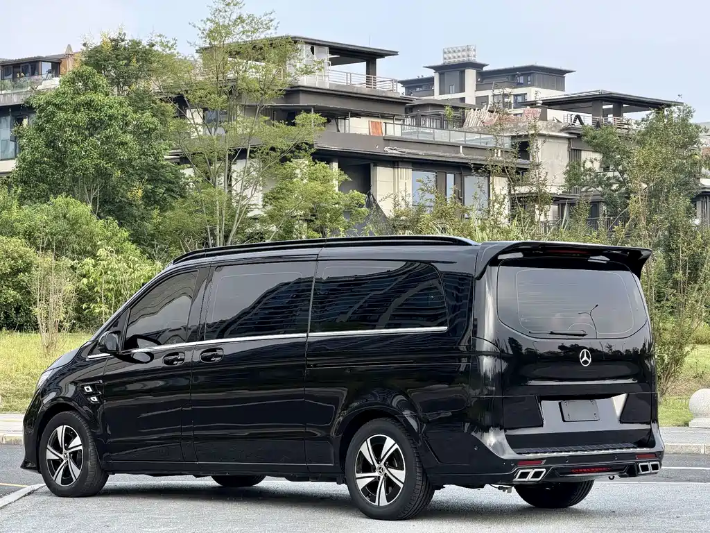 Mercedes-Benz Vito 2025 — фото 4