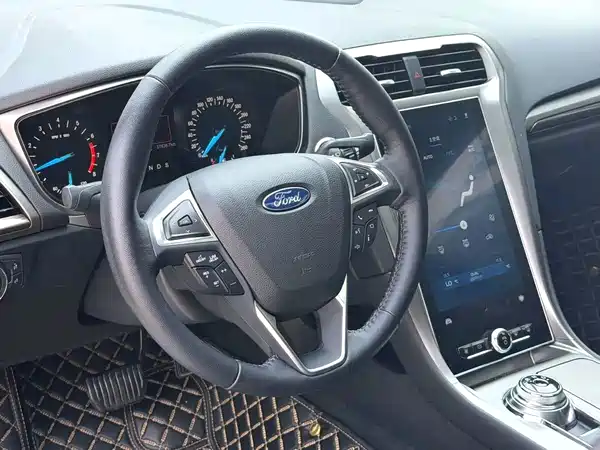 Ford Mondeo 2021