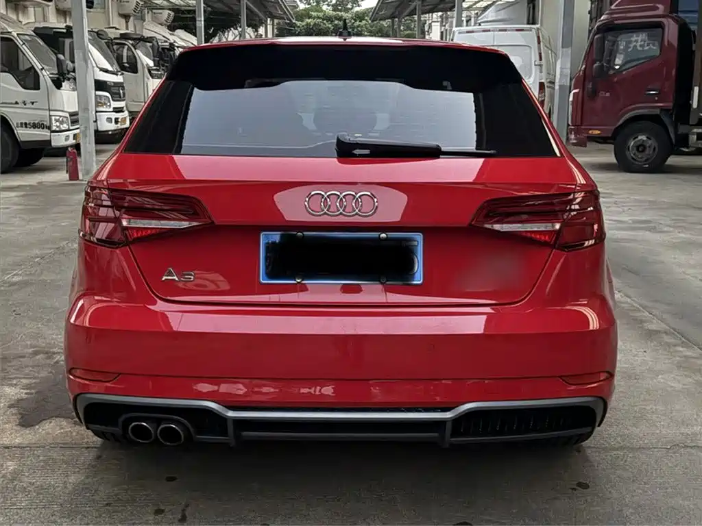 Audi A3 2019 — фото 11