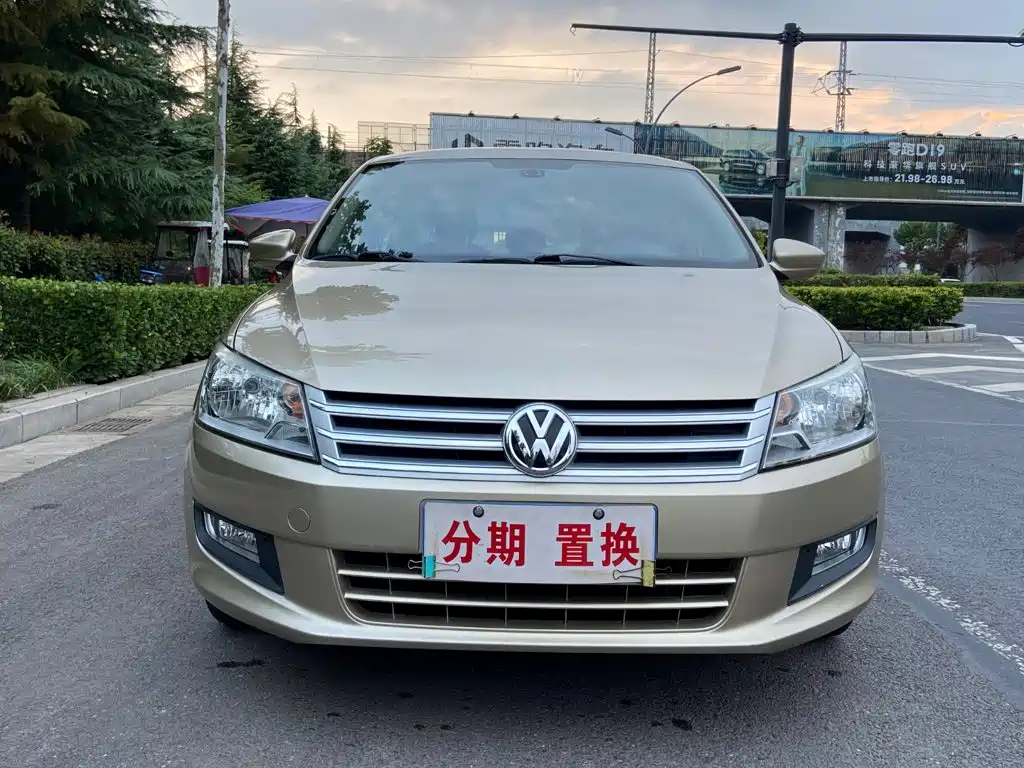 Volkswagen Santana 2014