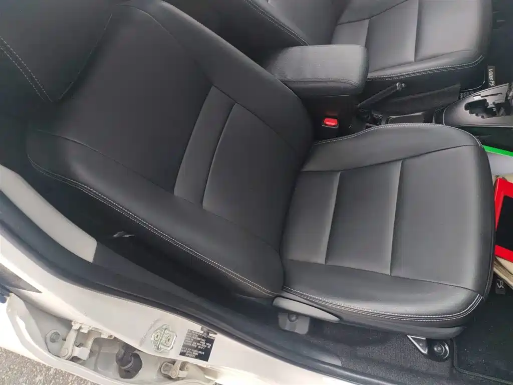 Toyota Vios FS 2023 — фото 25