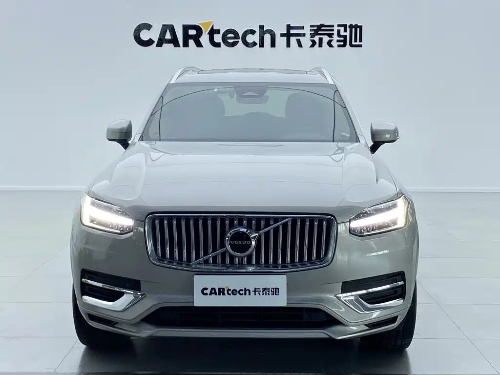 Volvo XC90 2023 — фото 2
