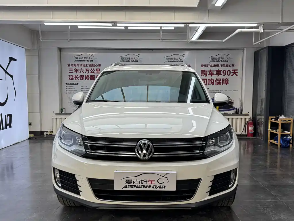 Volkswagen Tiguan 2015 — фото 2