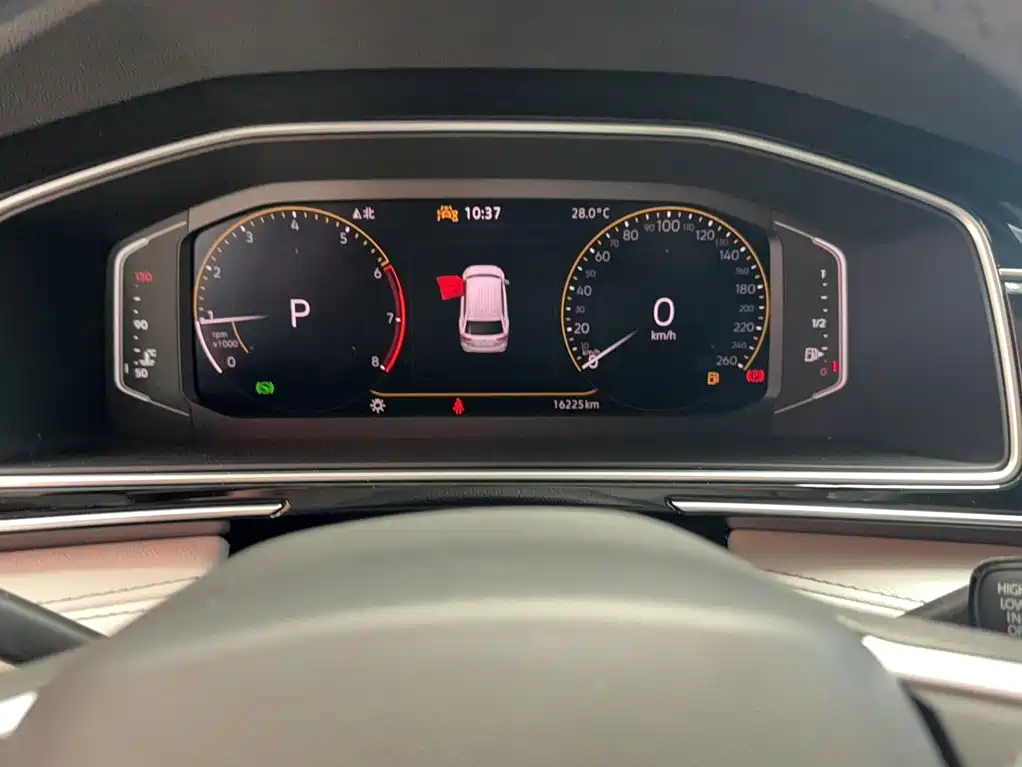 Volkswagen Tiguan L 2025 — фото 10