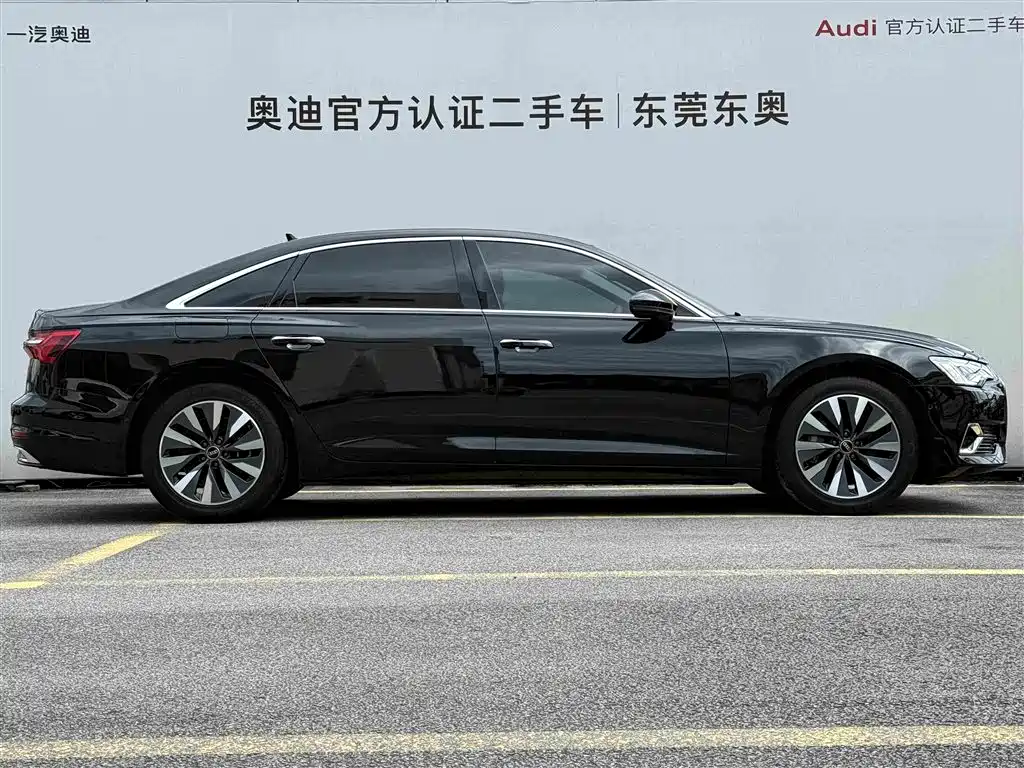 Audi A6L 2023 — фото 3