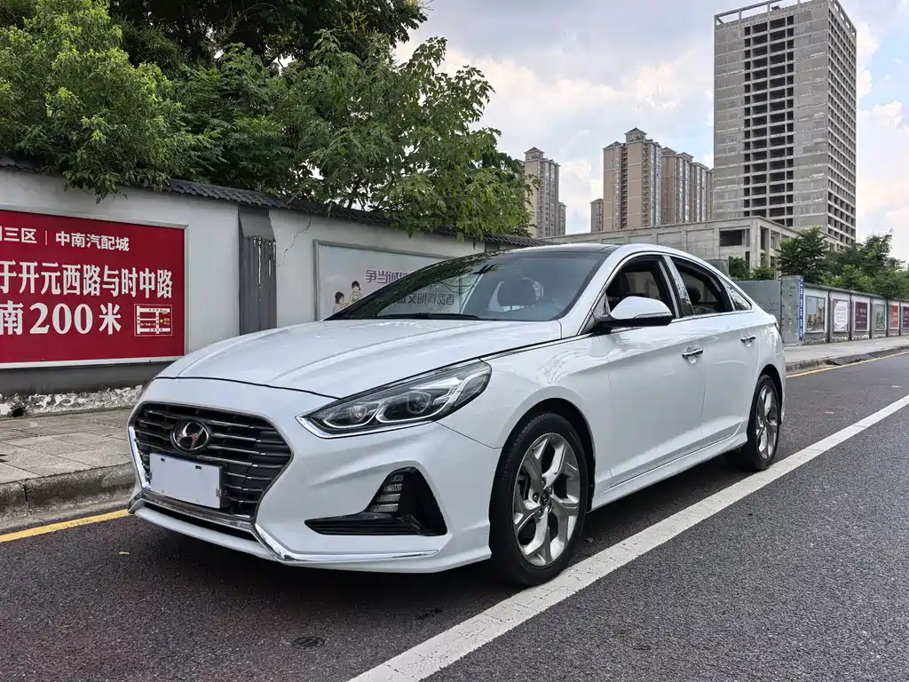 Hyundai Sonata 2019 — фото 1