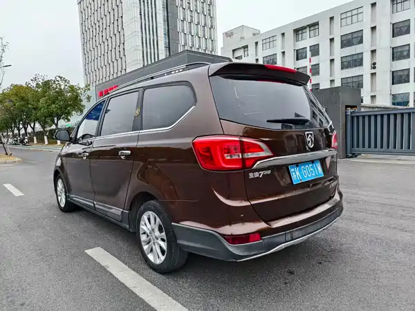 Baojun 730 2016