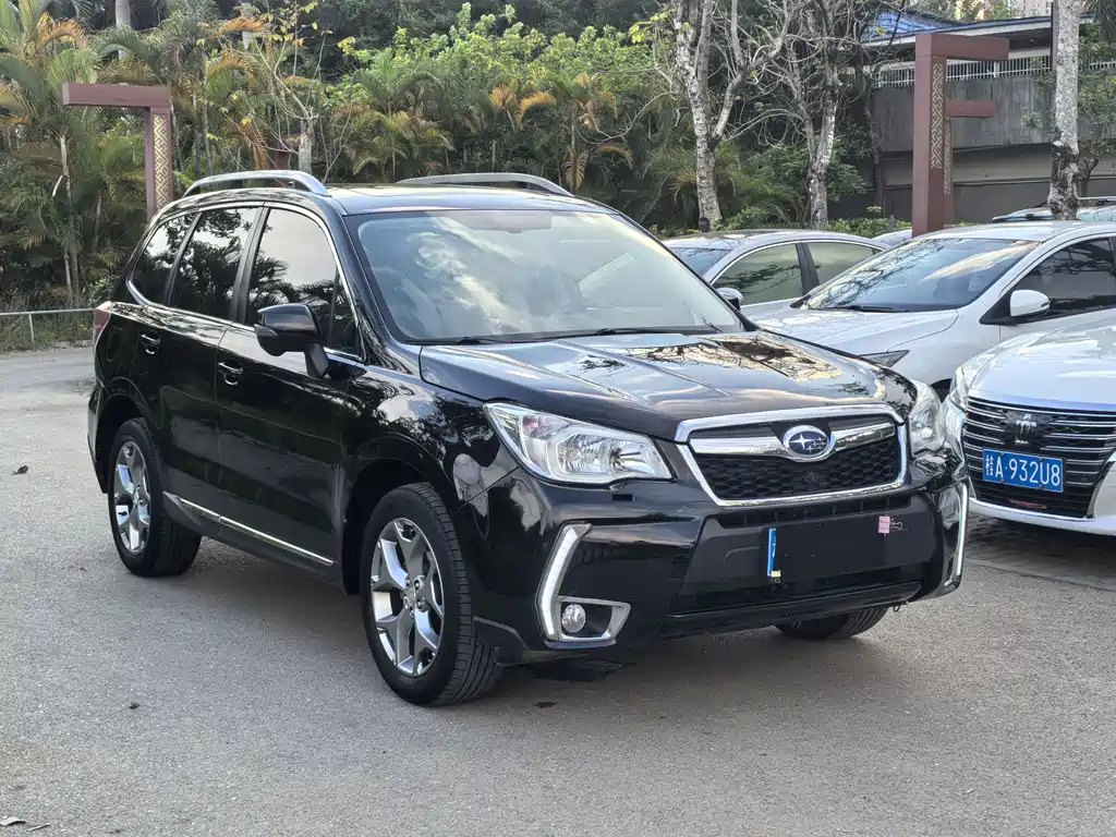 Subaru Forester 2016 — фото 2
