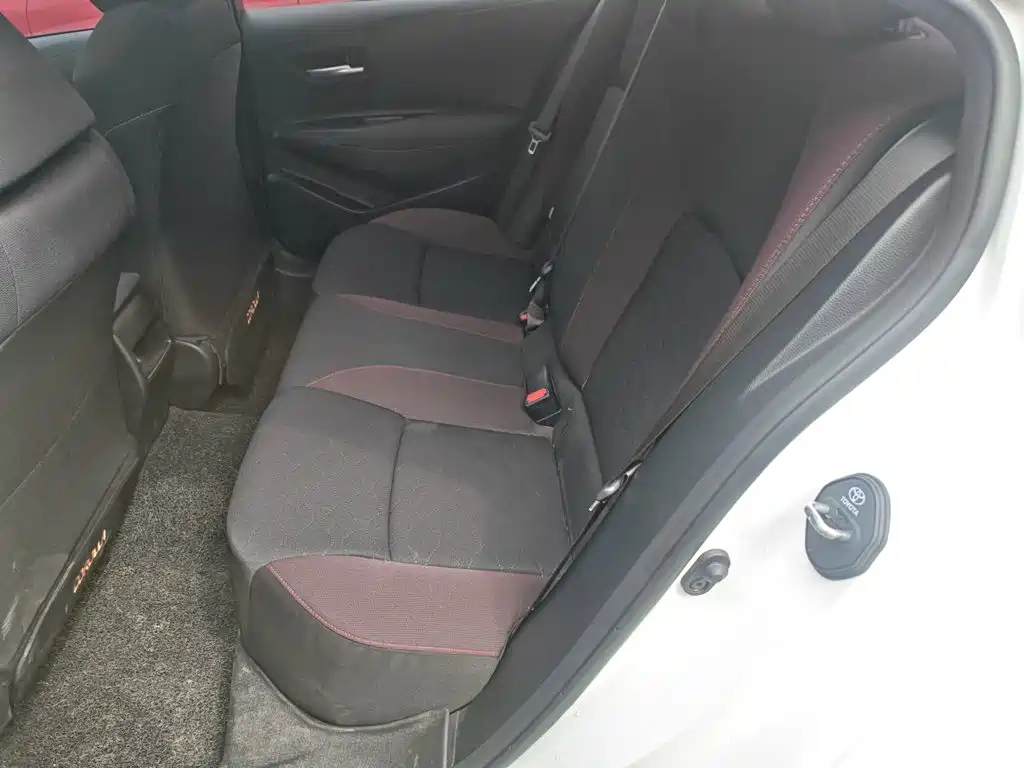 Toyota Corolla 2019 — фото 13