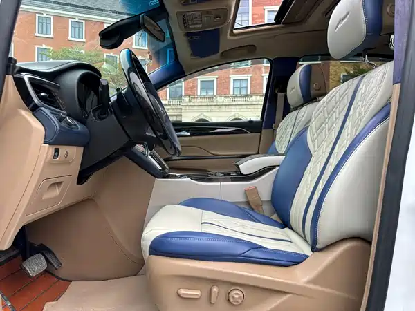 Buick GL8 2017