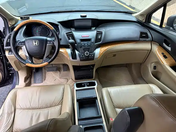Honda Odyssey 2011