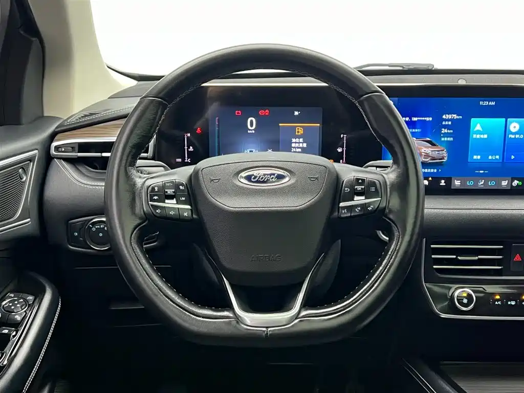 Ford Edge 2021 — фото 19