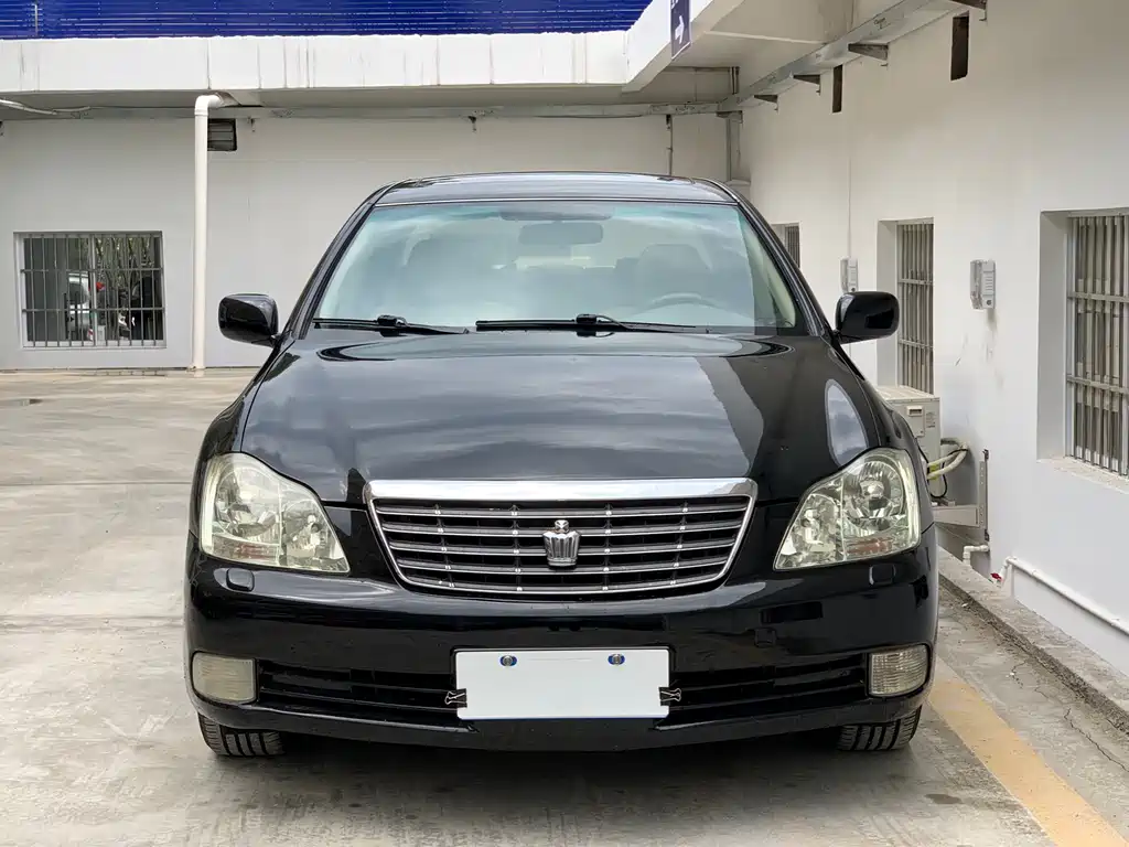 Toyota Crown 2006 — фото 2