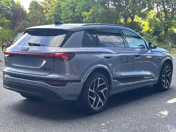 Audi Q6L E-Tron 2026