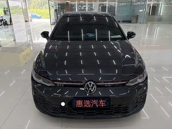 Volkswagen Golf GTI 2022