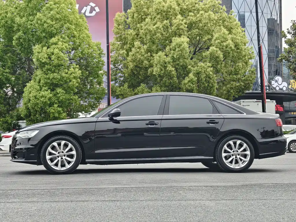 Audi A6L 2017 — фото 14
