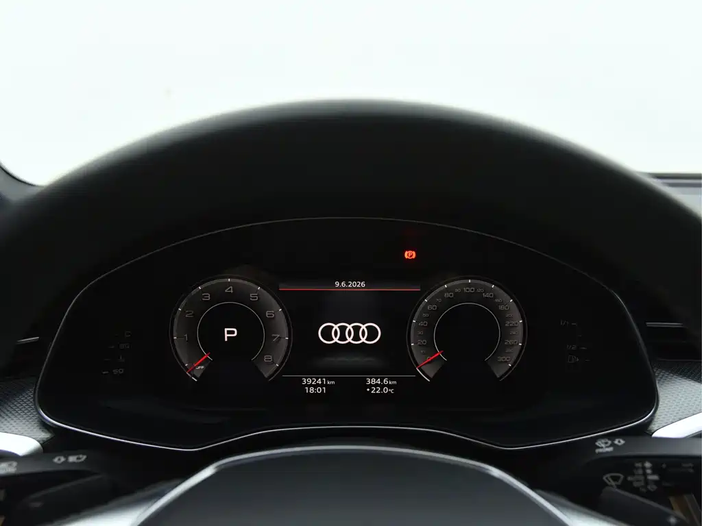 Audi A6L 2022 — фото 7